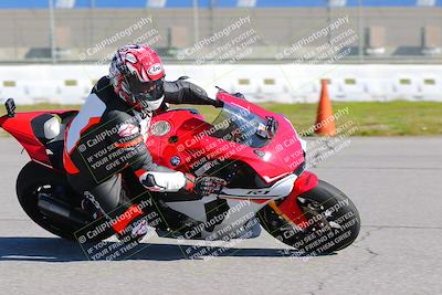 media/Jan-20-2023-Fastrack Riders (Fri) [[f2ad32aba3]]/Level 2/session 3 turn 9/